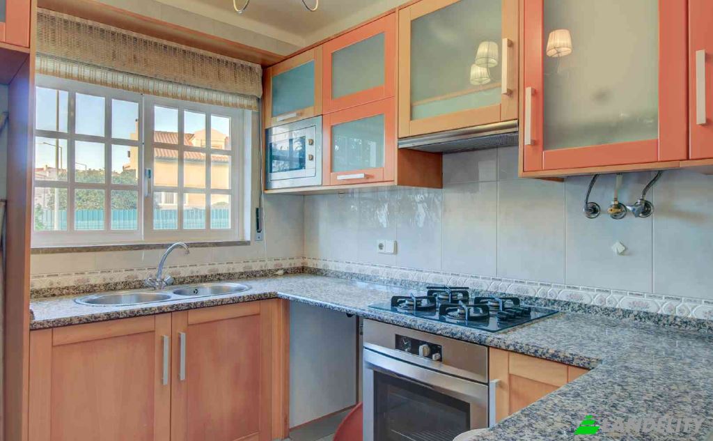 Single Family Home for Sale do Campismo, Lourinha, Lisbon, Portugal. Photo 9