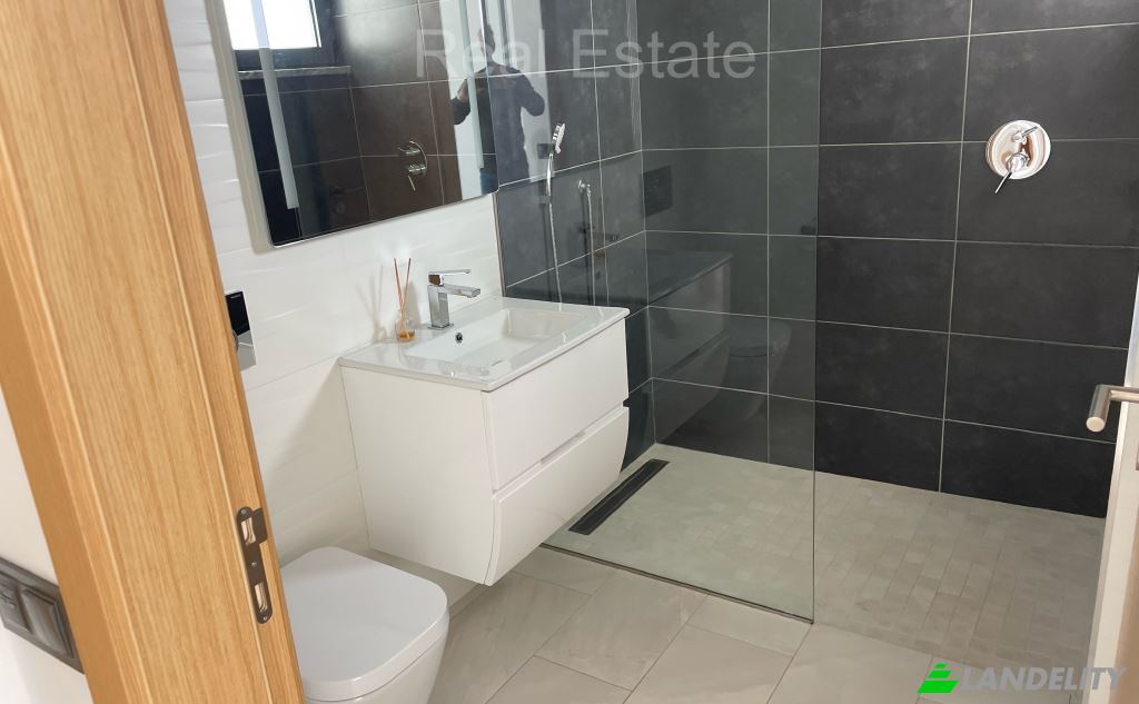 Single Family Home for Sale Nova das Portelas, Lagos, Faro District, Portugal. Photo 9