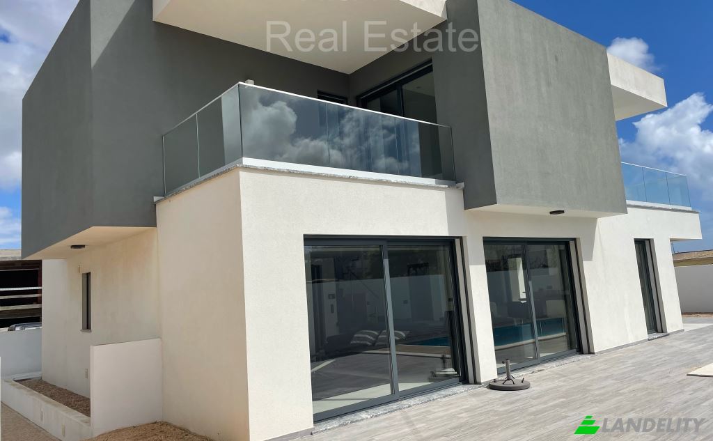 Single Family Home for Sale Nova das Portelas, Lagos, Faro District, Portugal. Photo 3