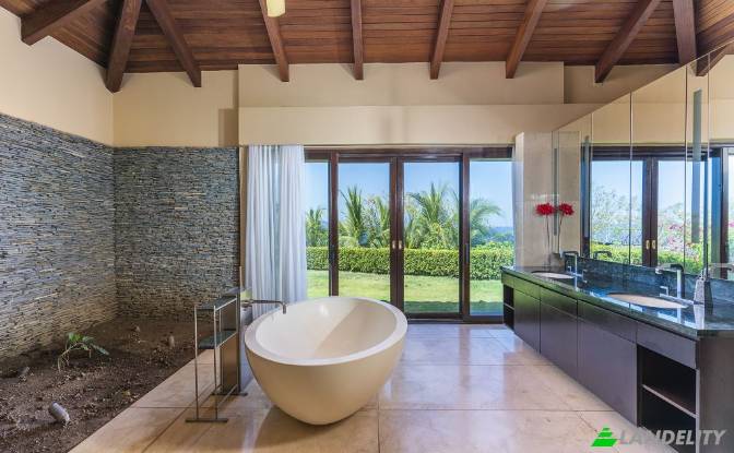 Single Family Home for Sale Via sin nombre. Photo#14
