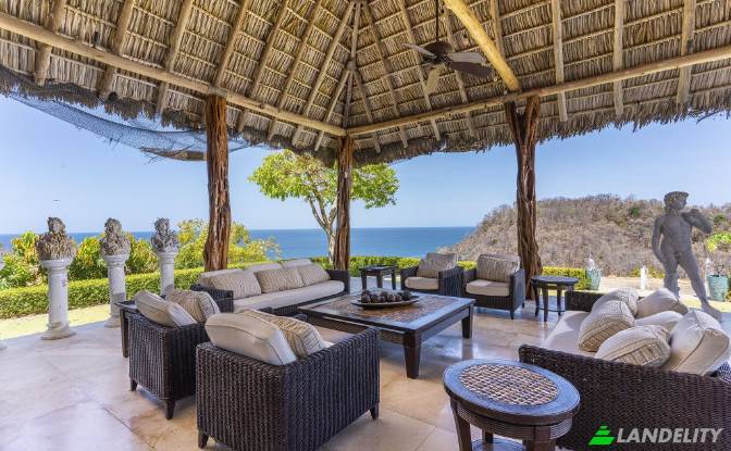 Single Family Home for Sale Via sin nombre. Photo#23