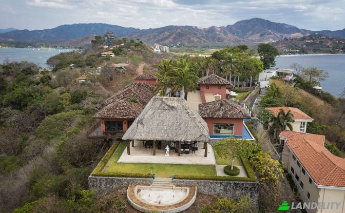 Single Family Home for Sale Via sin nombre. Photo#6