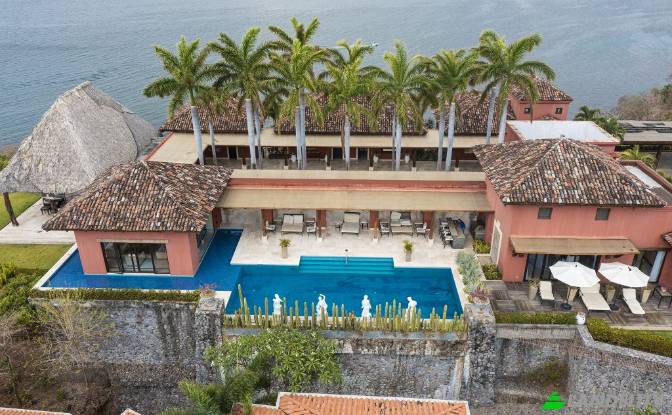 Single Family Home for Sale Via sin nombre. Photo#8