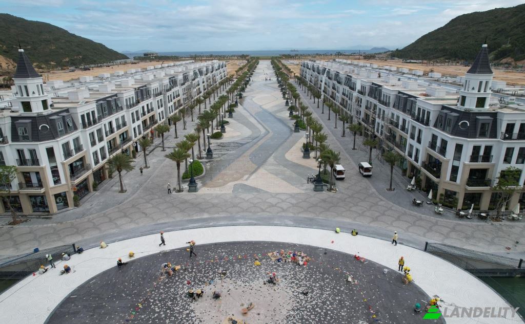 Single Family Home for Sale Nhon Hai, Quy Nhon, Thanh pho Qui Nhon, Binh Dinh, Vietnam. Photo 3