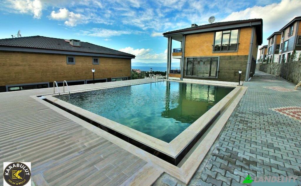 Single Family Home for Sale Pelitkoy, Zeytinpinar Cd, 10700 Burhaniye Balikesir, Burhaniye Balikesir, Burhaniye, Balikesir, Turkiye. Photo 21