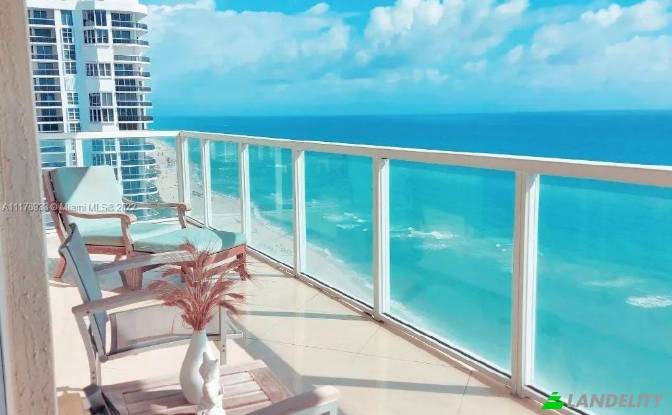Apartment for Sale - Sunny Isles Beach, United States