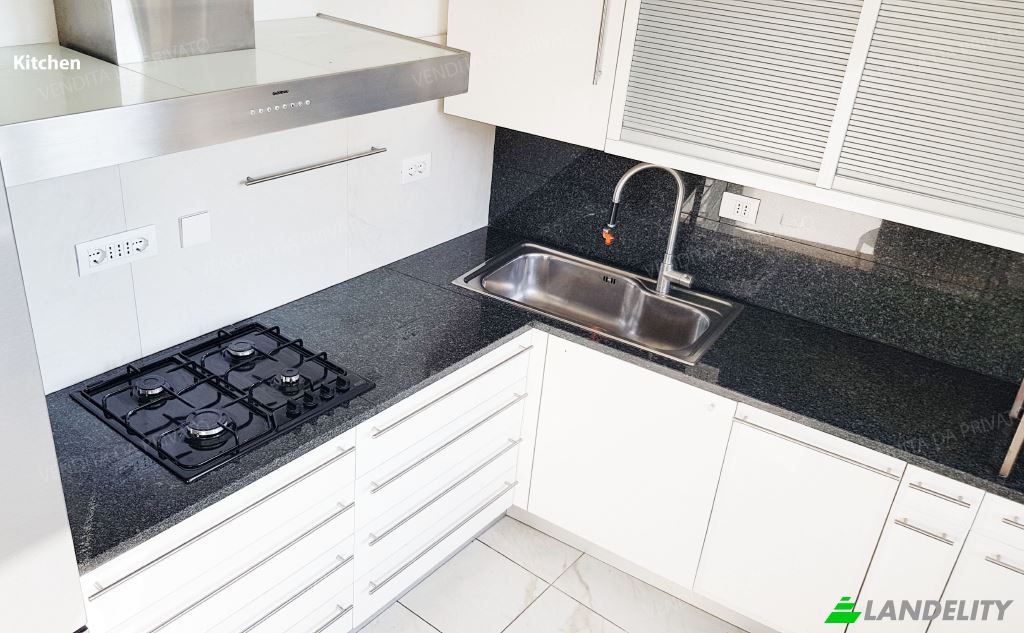 Apartment for Sale Via Repubblica Romana, 22100 Como CO, Como, Province of Como, Lombardy, Italy. Photo 11