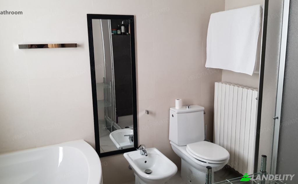 Apartment for Sale Via Repubblica Romana, 22100 Como CO, Como, Province of Como, Lombardy, Italy. Photo 15