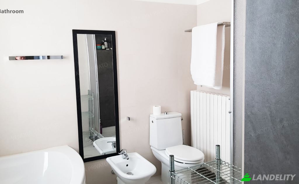 Apartment for Sale Via Repubblica Romana, 22100 Como CO, Como, Province of Como, Lombardy, Italy. Photo 17