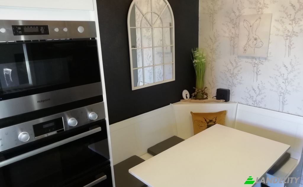 Apartment for Sale Castlehill, Campbeltown, Argyll and Bute Council, Scotland, United Kingdom. Photo 5