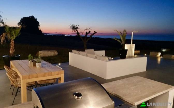 Single Family Home for Sale Contrada Montebello. Photo#10