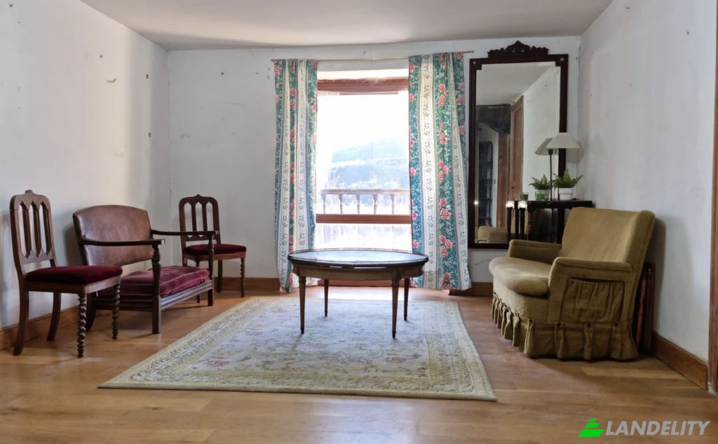 Single Family Home for Sale Incinillas, Remolino, Burgos, Castile and Leon, Spain. Photo 7