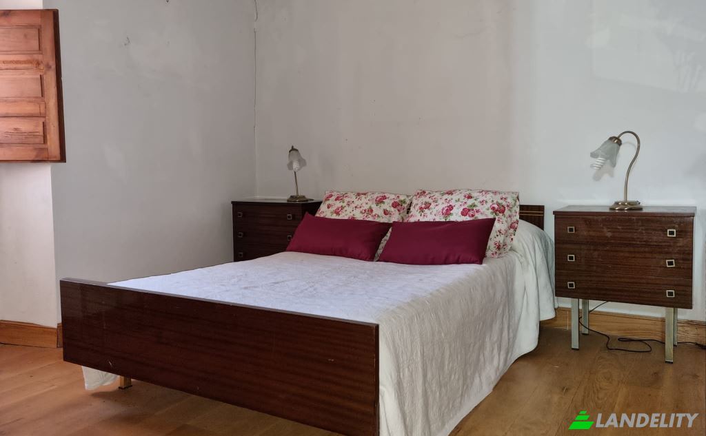 Single Family Home for Sale Incinillas, Remolino, Burgos, Castile and Leon, Spain. Photo 8