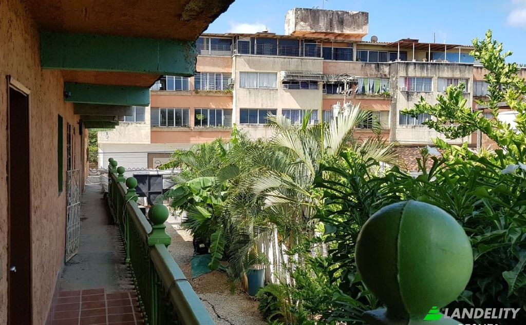Single Family Home for Sale Calle El Fuerte, Juangriego, Marcano, Nueva Esparta, Venezuela. Photo 3