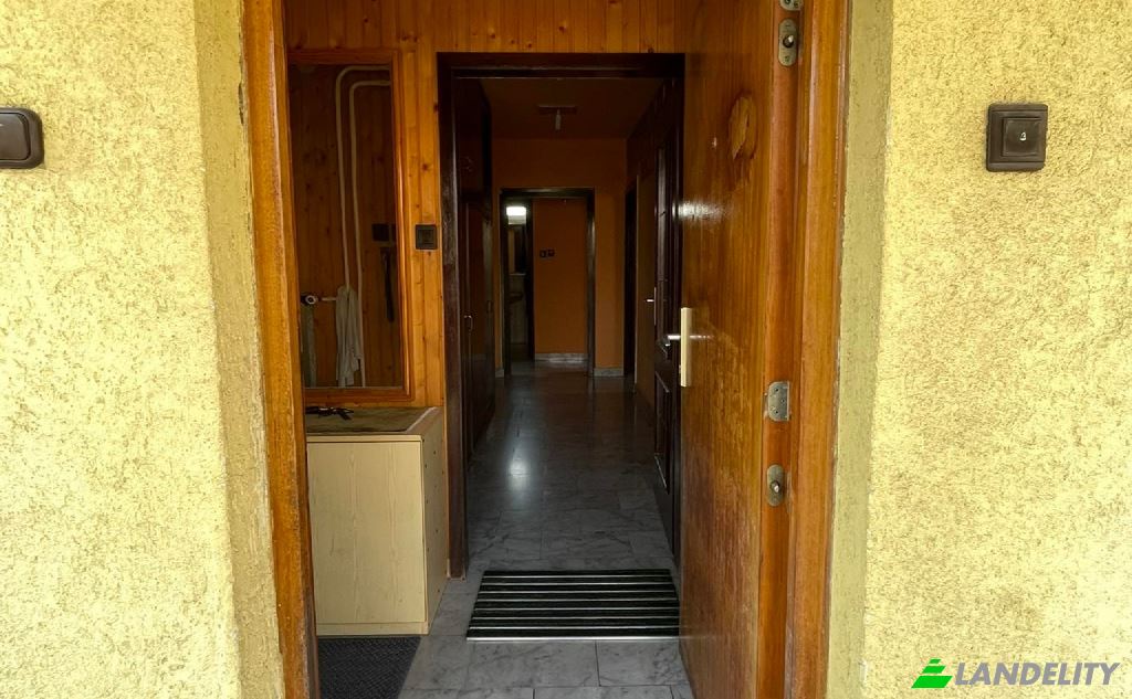 Single Family Home for Sale Budapest, Hungary, Szechenyi. Photo 17