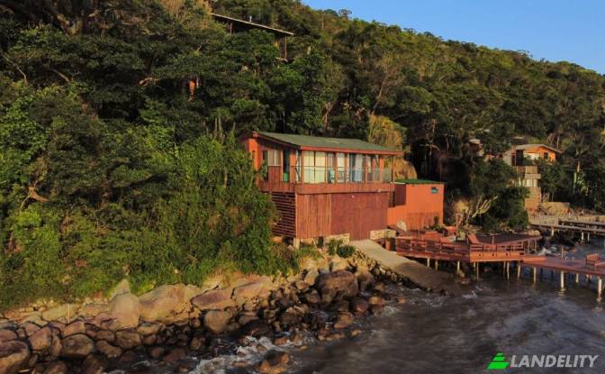 Single Family Home for Sale da Praia. Photo#13 Single Family Home for Sale da Praia. Photo#13