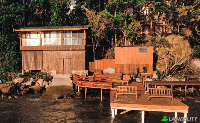 Single Family Home for Sale da Praia. Photo#16 Single Family Home for Sale da Praia. Photo#16
