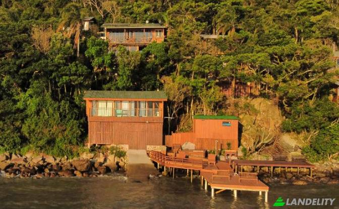 Single Family Home for Sale da Praia. Photo#12 Single Family Home for Sale da Praia. Photo#12