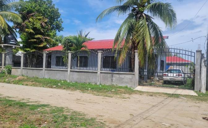 Single Family Home for Sale Tela. Photo#2