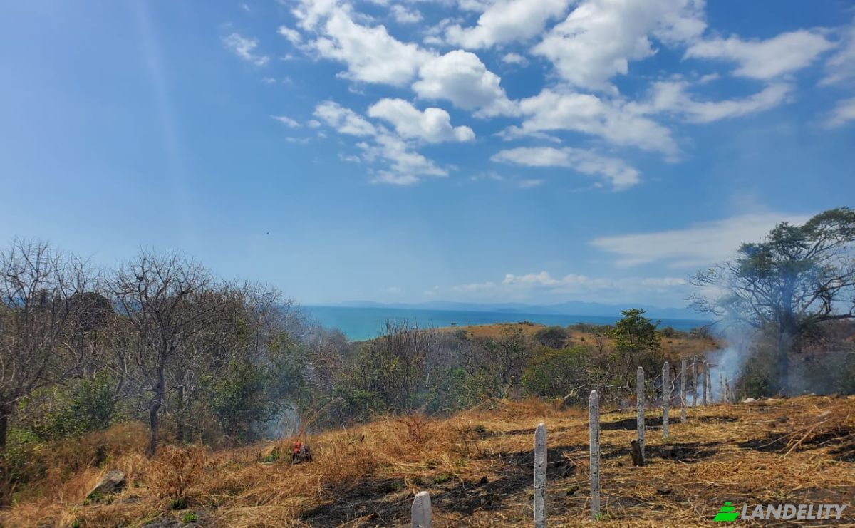 Land Lot for Sale Provincia de Puntarenas, Garabito, Puntarenas Province, Costa Rica, Bajamar, 61102. Photo 1