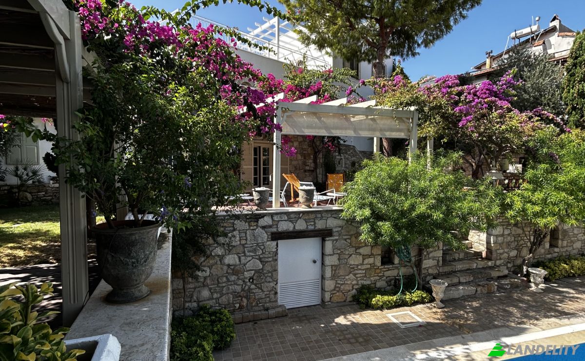 Single Family Home for Sale Ismet Inonu, Sk No:, 35930 Cesme Izmir, Cesme, Izmir, Turkiye. Photo 10
