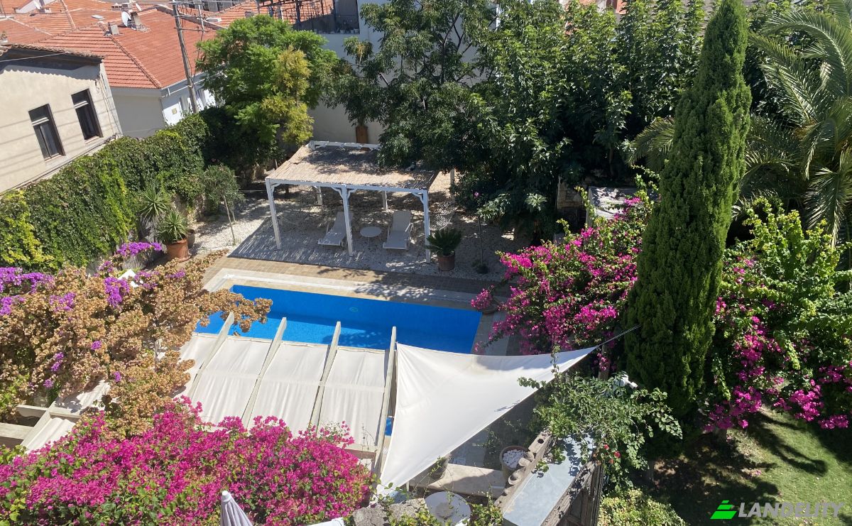 Single Family Home for Sale Ismet Inonu, Sk No:, 35930 Cesme Izmir, Cesme, Izmir, Turkiye. Photo 1