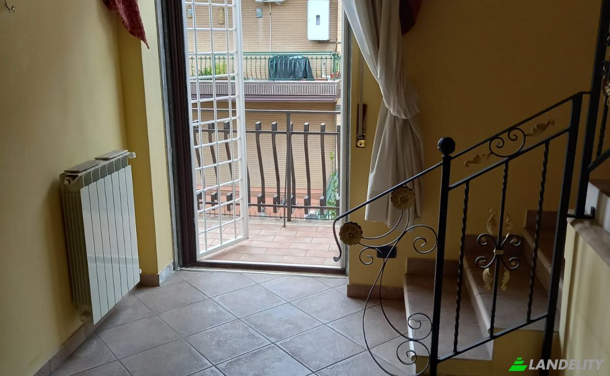 Single Family Home for Sale Via delle Gardenie, 00012 Guidonia Montecelio RM, Guidonia, Metropolitan City of Rome Capital, Lazio, Italy. Photo 11
