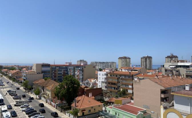 Apartment for Sale Av Dr Aresta Branco. Photo#16 Apartment for Sale Av Dr Aresta Branco. Photo#16