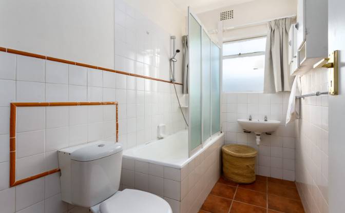 Apartment for Sale Belle Ombre Rd, Tamboerskloof. Photo#12 Apartment for Sale Belle Ombre Rd, Tamboerskloof. Photo#12