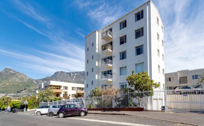 Apartment for Sale Belle Ombre Rd, Tamboerskloof. Photo#14 Apartment for Sale Belle Ombre Rd, Tamboerskloof. Photo#14