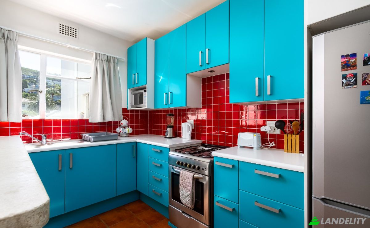 Apartment for Sale Belle Ombre Rd, Tamboerskloof, Cape Town, City of Cape Town Metropolitan Municipality, Western Cape, South Africa. Photo 2