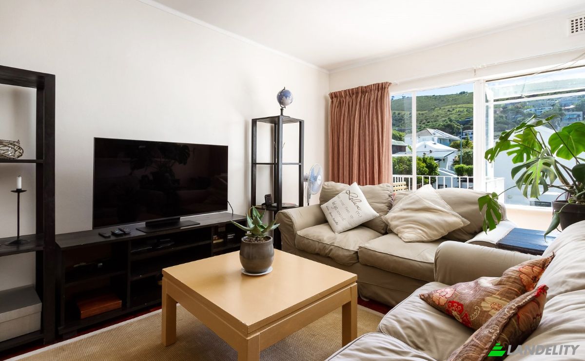 Apartment for Sale Belle Ombre Rd, Tamboerskloof, Cape Town, City of Cape Town Metropolitan Municipality, Western Cape, South Africa. Photo 6