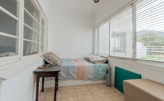 Apartment for Sale Belle Ombre Rd, Tamboerskloof. Photo#9 Apartment for Sale Belle Ombre Rd, Tamboerskloof. Photo#9
