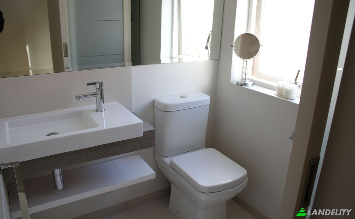 Appartement Te koop Antwerp Rd, Sea Point, Cape Town, City of Cape Town Metropolitan Municipality, Western Cape, South Africa. Foto 8
