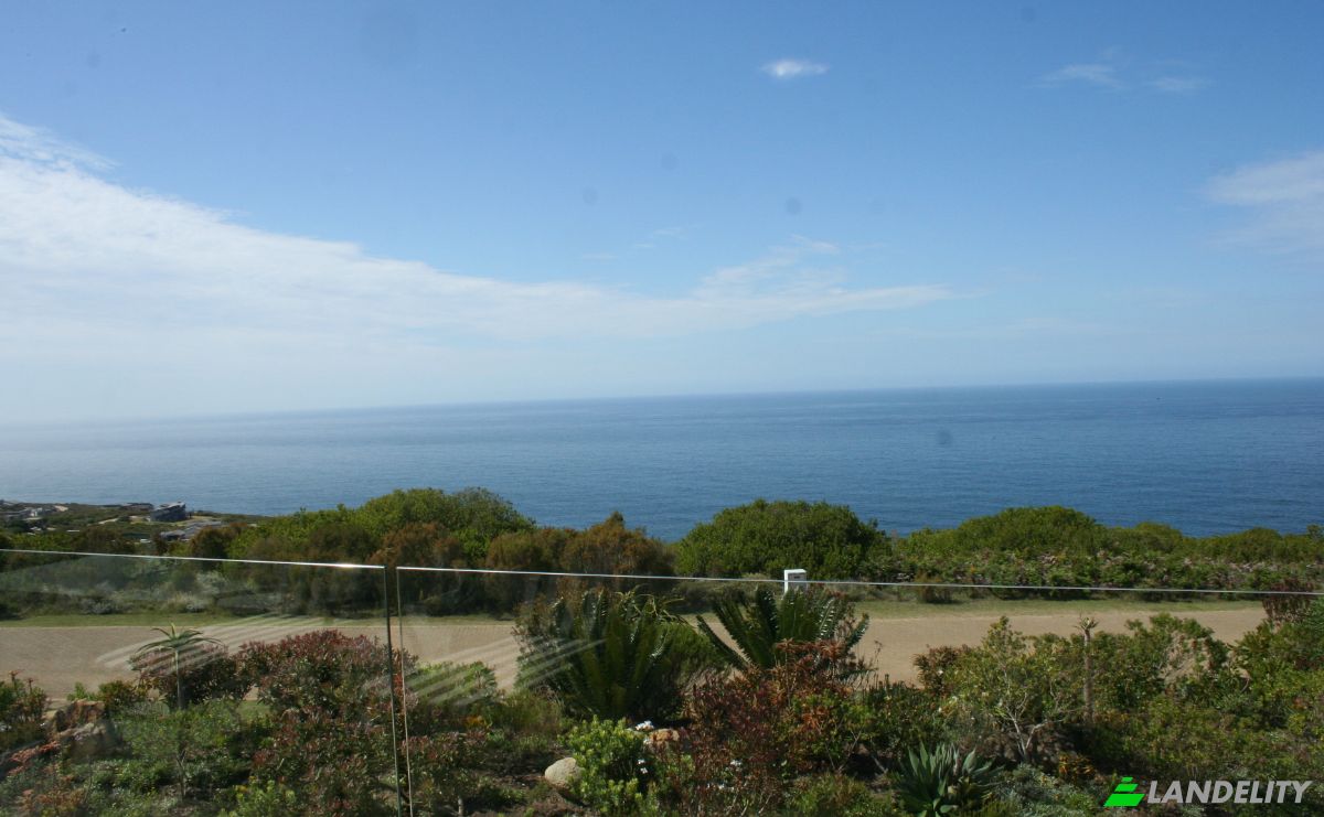 Single Family Home for Sale The Brinks, JonMyr Crescent, George, Garden Route District Municipality, Western Cape, South Africa. Photo 24