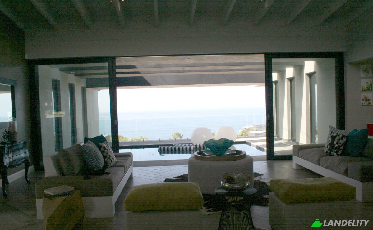 Single Family Home for Sale The Brinks, JonMyr Crescent, George, Garden Route District Municipality, Western Cape, South Africa. Photo 9