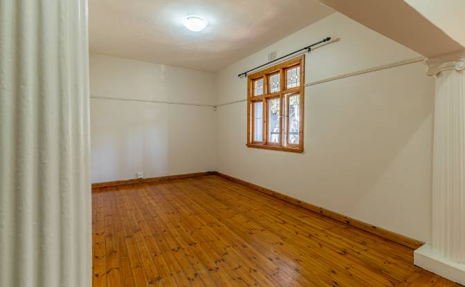 Apartment for Sale Buitenkant St, Vredehoek. Photo#3 Apartment for Sale Buitenkant St, Vredehoek. Photo#3