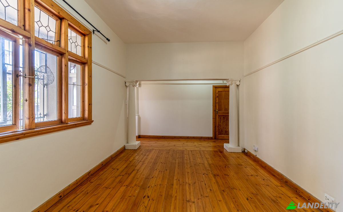Apartment for Sale Buitenkant St, Vredehoek, Cape Town, City of Cape Town Metropolitan Municipality, Western Cape, South Africa. Photo 4