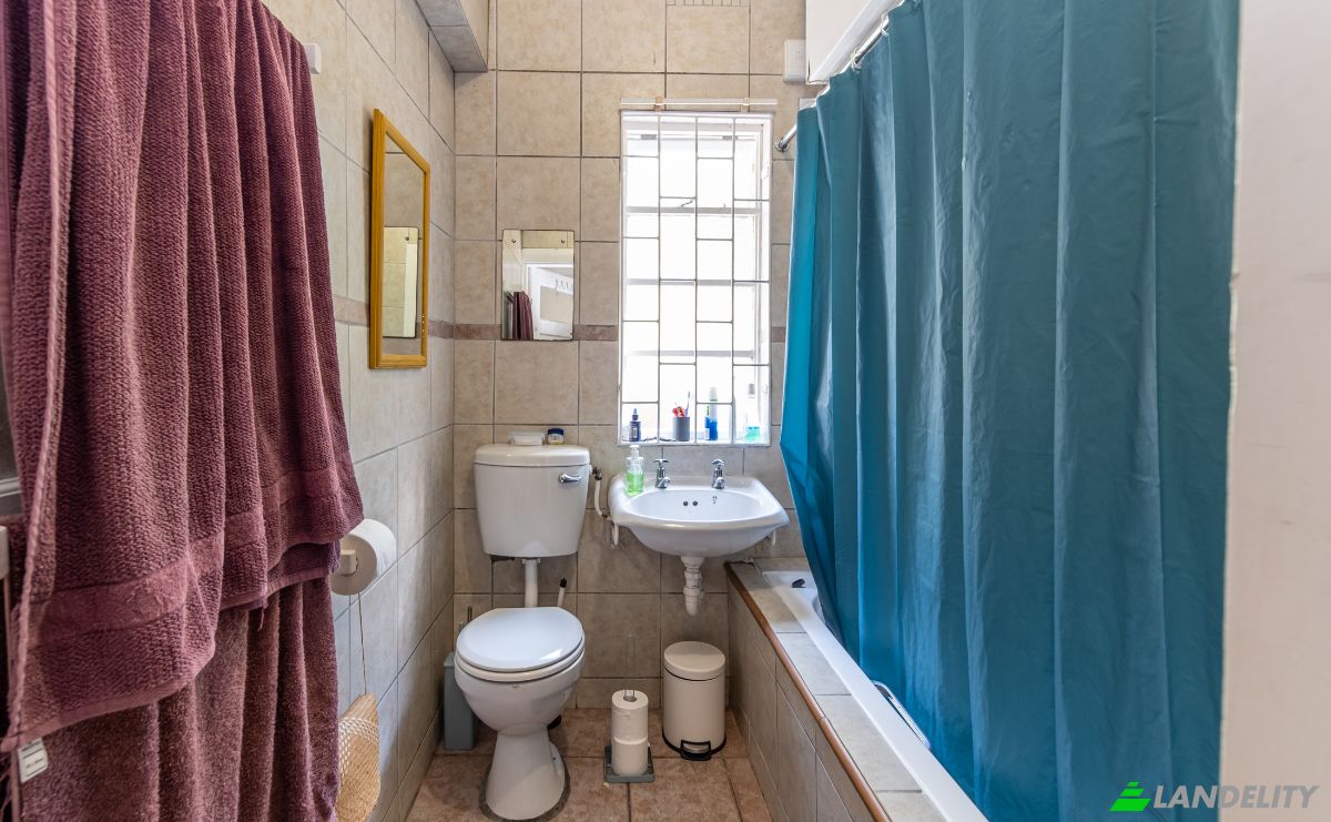 Apartment for Sale Belle Ombre Rd, Tamboerskloof, Cape Town, City of Cape Town Metropolitan Municipality, Western Cape, South Africa. Photo 10