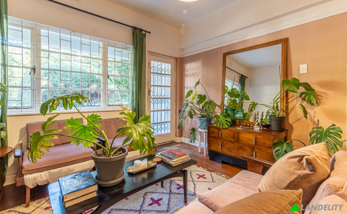 Apartment for Sale Belle Ombre Rd, Tamboerskloof, Cape Town, City of Cape Town Metropolitan Municipality, Western Cape, South Africa. Photo 4