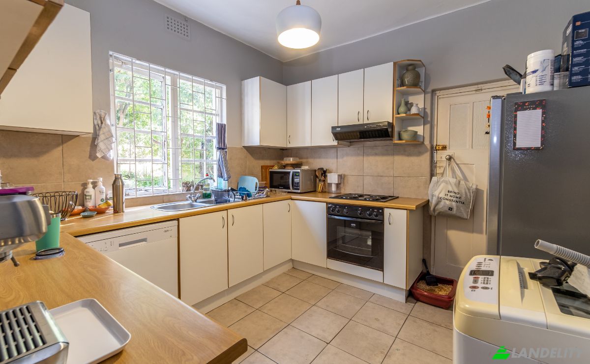Apartment for Sale Belle Ombre Rd, Tamboerskloof, Cape Town, City of Cape Town Metropolitan Municipality, Western Cape, South Africa. Photo 8