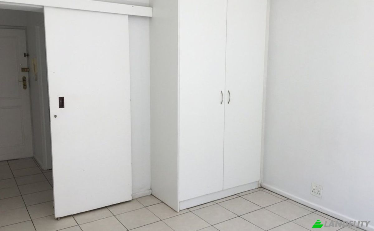 Apartment for Sale Kloof St, Gardens, Cape Town, City of Cape Town Metropolitan Municipality, Western Cape, South Africa. Photo 10