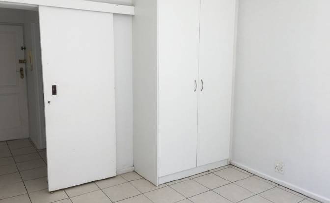 Apartment for Sale Kloof St, Gardens, Cape Town. Photo#10 Apartment for Sale Kloof St, Gardens, Cape Town. Photo#10