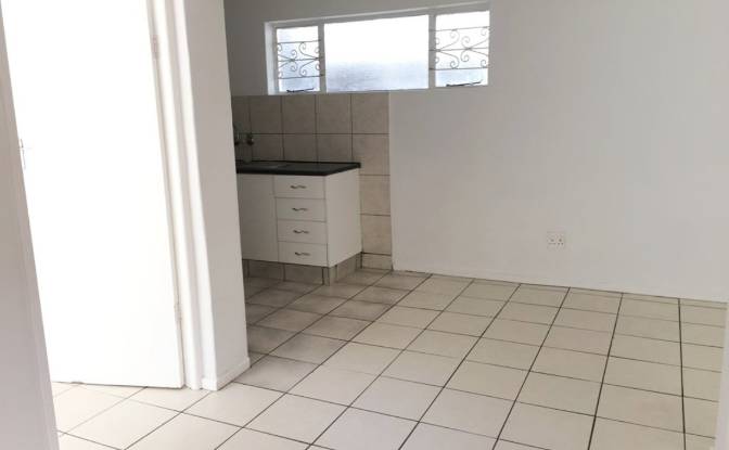 Apartment for Sale Kloof St, Gardens, Cape Town. Photo#3 Apartment for Sale Kloof St, Gardens, Cape Town. Photo#3