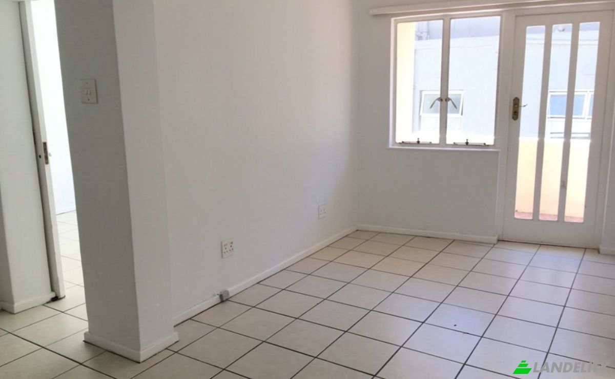 Apartment for Sale Kloof St, Gardens, Cape Town, City of Cape Town Metropolitan Municipality, Western Cape, South Africa. Photo 6
