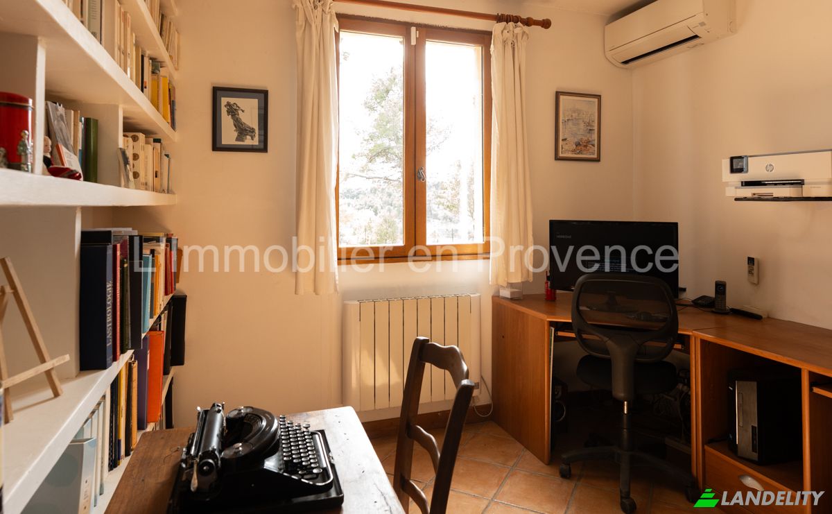 Villa in vendita 79 Chem de Font de Ribeau, 84220 Murs, Murs, Vaucluse, Provence-Alpes-Cote dAzur, France. Foto 13