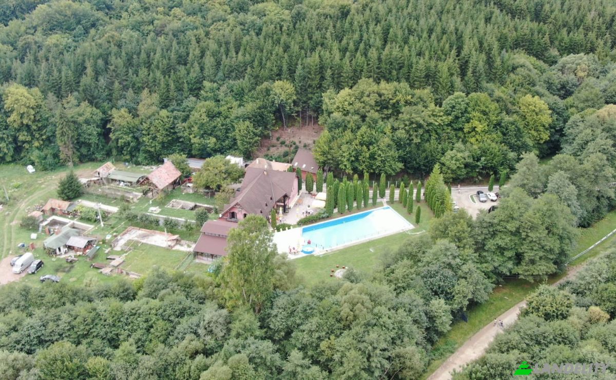 Hotel en venta DJ121A, Valea Crisului, Covasna County, Romania. Foto 2