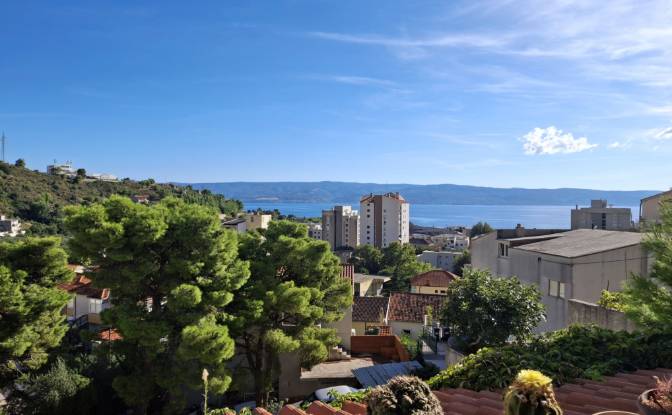 Apartment for Sale - Dugi Rat, Croatia