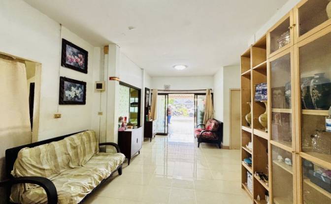 Townhouse for Sale Tambon Si Sunthon. Photo#6 Townhouse for Sale Tambon Si Sunthon. Photo#6