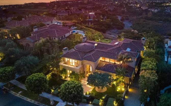 Mansion Rentals - Newport Beach, United States